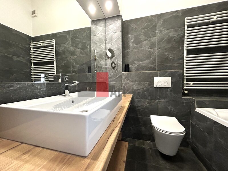 Matei Basarab Apartament 3 camere tip Duplex - zona Calea Calarasilor